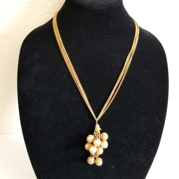 Gold Tone 4 Chain Faux Pearl Cluster Necklace 22" - Picture 1 of 5